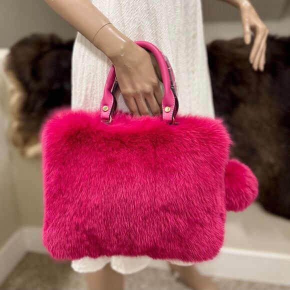 One of a kind! Luxury Dyed Real Fox Fur Leather Handle Satchel - Picture 3 of 15